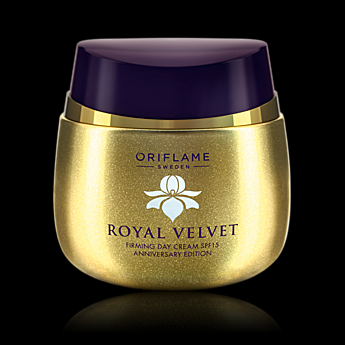 Spevňujúci denný krém Royal Velvet s SPF 15